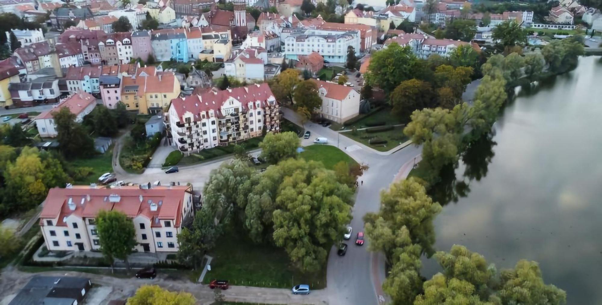 Apartament W Centrum Z Widokiem Na Jeziorko Kętrzyn Exterior foto